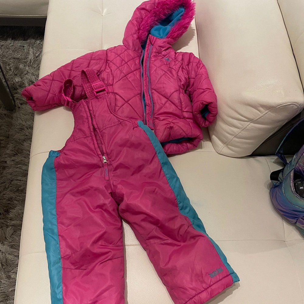 Girl snow bib set